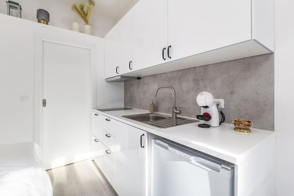 Studio De Luxo No Porto - T0 Εξωτερικό φωτογραφία