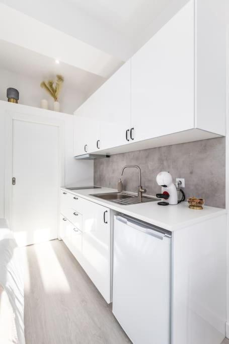 Studio De Luxo No Porto - T0 Εξωτερικό φωτογραφία