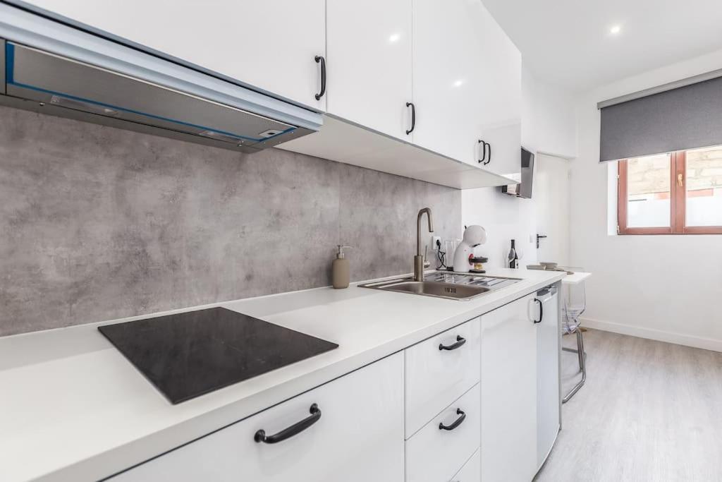 Studio De Luxo No Porto - T0 Εξωτερικό φωτογραφία
