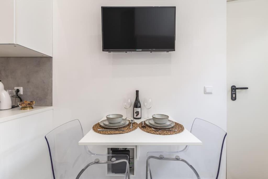 Studio De Luxo No Porto - T0 Εξωτερικό φωτογραφία
